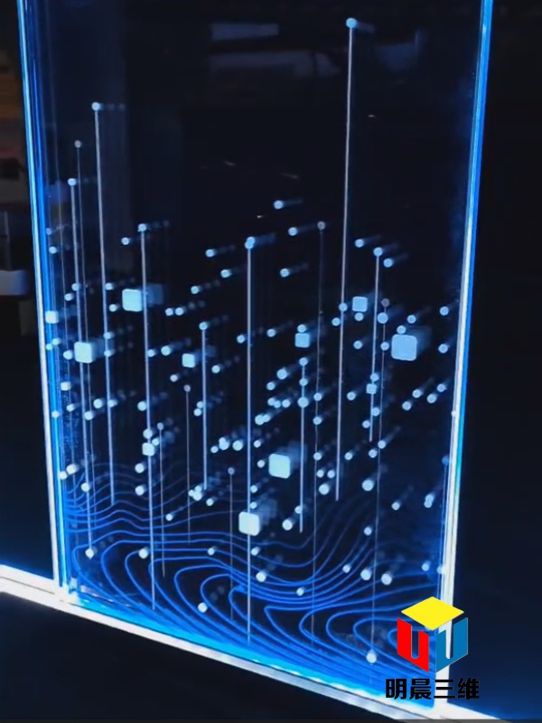 用光影雕刻空間，讓玻璃住進詩意